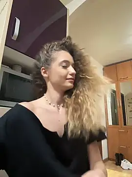 Alexia J online show from January 18, 2025, 4:10 pm