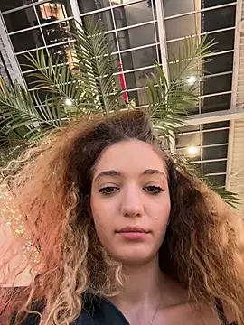 Alexia J online show from December 17, 2024, 5:15 pm