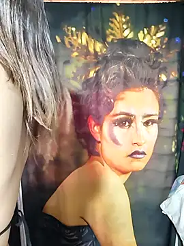 Snapshot of TellusYAres chatting on October 25, 2025, 8:20 pm TellusYAres online show from October 25, 2025, 8:20 pm