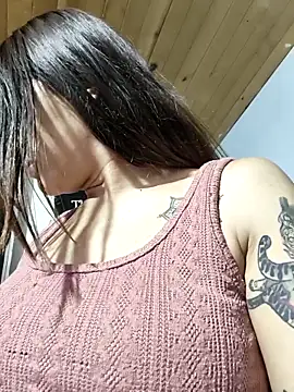 Snapshot of TellusYAres chatting on October 11, 2025, 6:42 pm TellusYAres online show from October 11, 2025, 6:42 pm