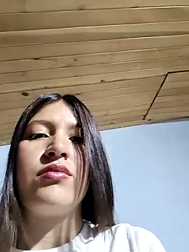 Snapshot of TellusYAres chatting on September 27, 2025, 10:05 pm TellusYAres online show from September 27, 2025, 10:05 pm