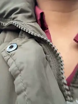 ScarletAss online show from September 29, 2025, 5:14 am