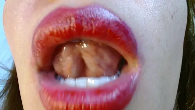 miss evoleth2 online show from November 14, 2025, 7:06 pm