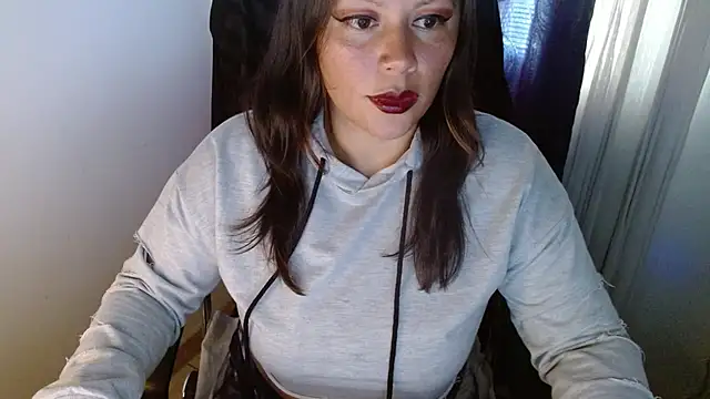miss evoleth2 online show from June 19, 2026, 9:53 pm