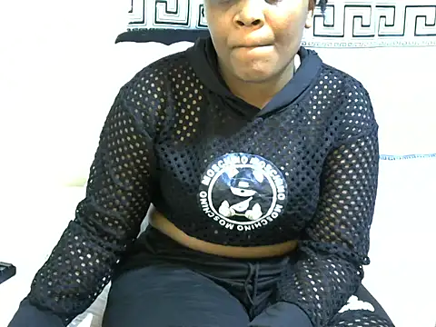 Sassyever online show from October 22, 2025, 4:39 pm