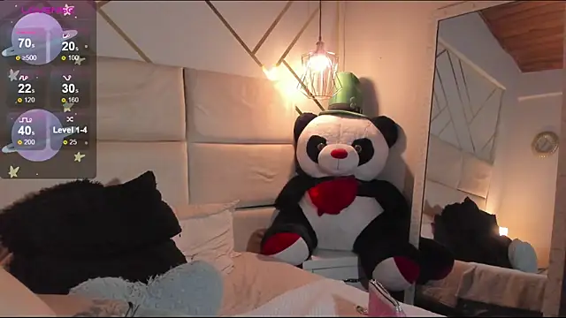 Nathaliajonees online show from October 10, 2025, 12:39 pm