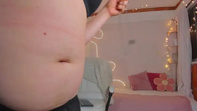 karlahush online show from October 2, 2025, 12:47 am