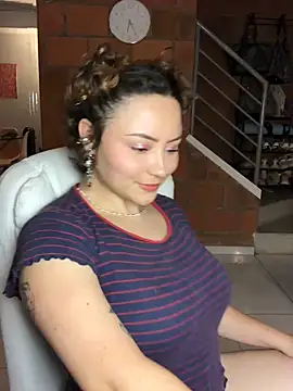 karlahush online show from October 24, 2025, 11:26 pm