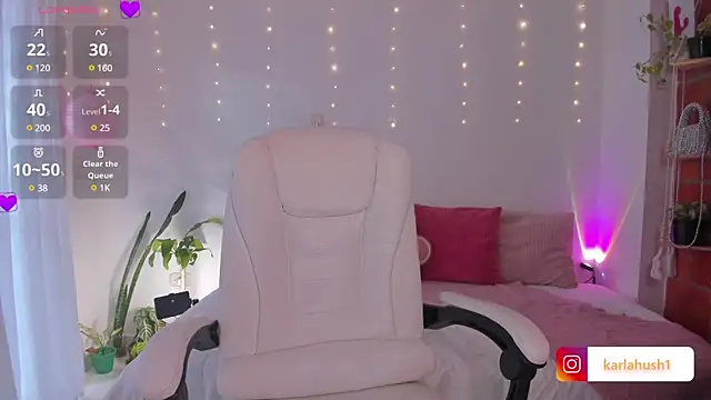 karlahush online show from February 26, 2025, 7:10 pm