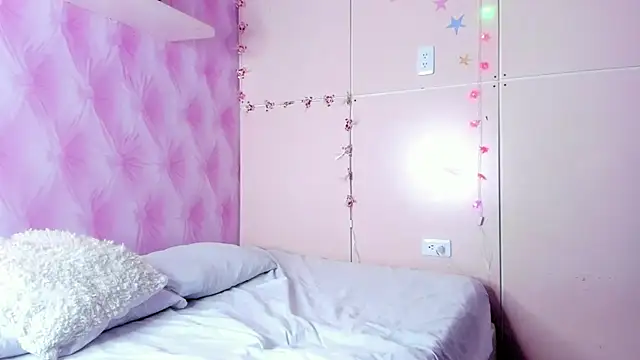 MarieMyller online show from December 22, 2024, 3:00 am