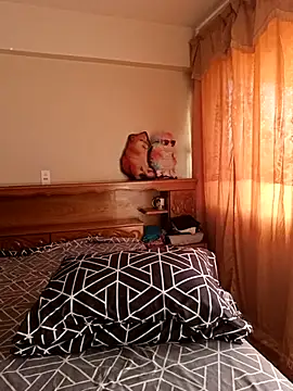 Lucy Chery online show from September 22, 2025, 9:32 pm