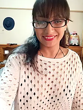 Lucy Chery online show from September 21, 2025, 9:53 pm