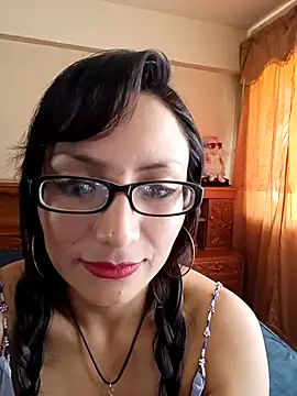 Lucy Chery online show from September 20, 2025, 4:23 pm