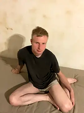 Snapshot of davidsocke chatting on September 12, 2025, 3:56 pm davidsocke online show from September 12, 2025, 3:56 pm