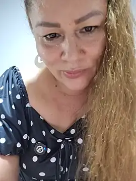 SluttyMilf79 online show from July 18, 2026, 7:39 am