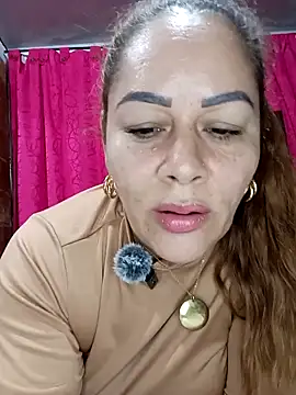 Snapshot of SluttyMilf79 chatting on October 8, 2025, 7:21 am SluttyMilf79 online show from October 8, 2025, 7:21 am