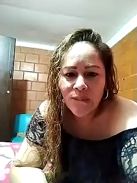 SluttyMilf79 online show from February 12, 2025, 3:51 am