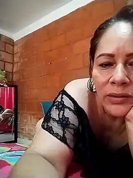 SluttyMilf79 online show from February 13, 2025, 9:17 pm