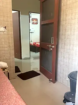 satrr xxx online show from October 13, 2025, 2:35 am