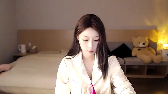 Lucky-baby online show from December 21, 2024, 1:42 pm
