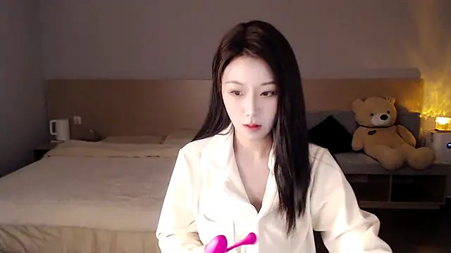Lucky-baby online show from December 19, 2024, 3:52 pm