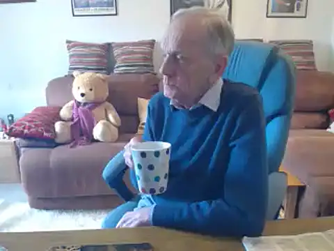 Ferret7777 online show from April 19, 2026, 11:33 am