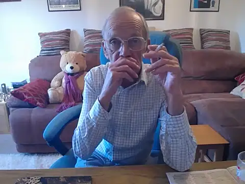 Snapshot of Ferret7777 chatting on October 29, 2025, 3:00 pm Ferret7777 online show from October 29, 2025, 3:00 pm