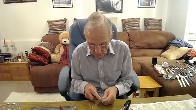 Snapshot of Ferret7777 chatting on September 20, 2025, 9:20 pm Ferret7777 online show from September 20, 2025, 9:20 pm