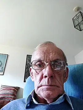 Snapshot of Ferret7777 chatting on October 11, 2025, 2:40 pm Ferret7777 online show from October 11, 2025, 2:40 pm