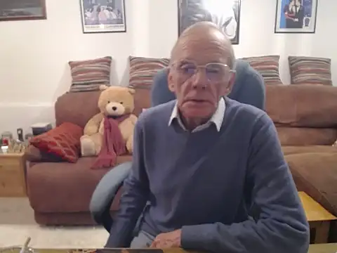 Snapshot of Ferret7777 chatting on October 28, 2025, 8:08 pm Ferret7777 online show from October 28, 2025, 8:08 pm