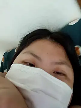 Snapshot of hello098712 chatting on October 27, 2025, 10:16 am hello098712 online show from October 27, 2025, 10:16 am