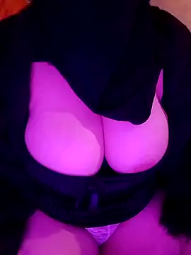 Louna      online show from January 17, 2025, 9:39 pm