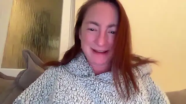 LouiseTswing online show from February 12, 2025, 7:45 pm