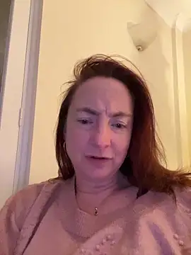 LouiseTswing online show from December 30, 2024, 8:25 pm
