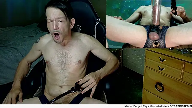 MasterForgedRayy online show from April 11, 2026, 2:21 pm