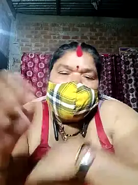 Hot Falguni online show from February 19, 2025, 1:29 am