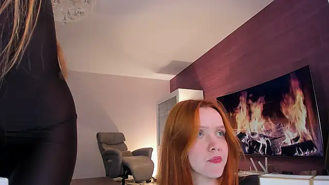 Snapshot of andrea_x_ chatting on October 6, 2025, 9:21 am andrea x online show from October 6, 2025, 9:21 am