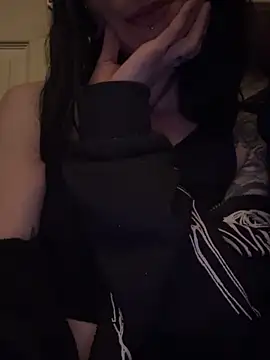 MissMidnightUK online show from April 10, 2026, 10:39 pm