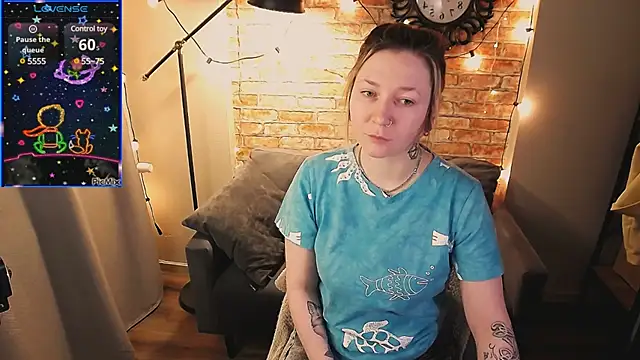 Ozalin Green online show from March 14, 2025, 7:48 am