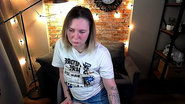 Ozalin Green online show from September 29, 2025, 7:30 pm