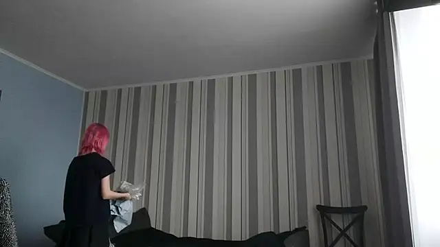 EdithManning online show from February 12, 2026, 7:30 am