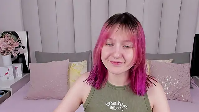 MiaKarlos online show from March 12, 2026, 1:44 am