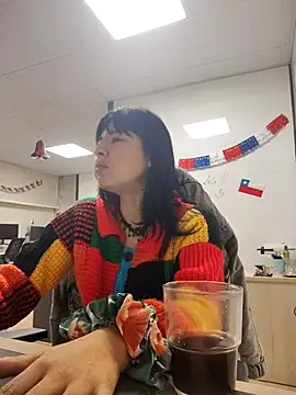 Snapshot of maria_lasexy chatting on September 17, 2025, 11:56 am maria lasexy online show from September 17, 2025, 11:56 am