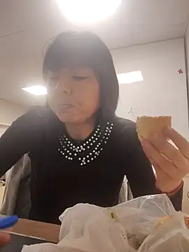 Snapshot of maria_lasexy chatting on October 3, 2025, 11:45 am maria lasexy online show from October 3, 2025, 11:45 am