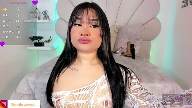 Snapshot of SexyValeriaa chatting on July 10, 2026, 5:18 am SexyValeriaa online show from July 10, 2026, 5:18 am