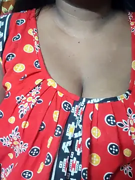 Snapshot of Hot-Anuska chatting on September 19, 2025, 11:36 am Hot-Anuska online show from September 19, 2025, 11:36 am