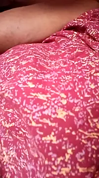 Snapshot of Hot-Anuska chatting on March 14, 2025, 12:07 pm Hot-Anuska online show from March 14, 2025, 12:07 pm