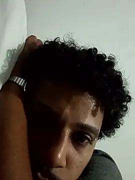 Snapshot of gugao666 chatting on November 1, 2025, 4:08 am gugao666 online show from November 1, 2025, 4:08 am