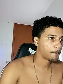 Snapshot of gugao666 chatting on December 13, 2024, 2:21 am gugao666 online show from December 13, 2024, 2:21 am