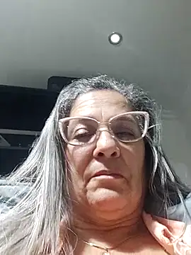 miisevvie  online show from March 2, 2025, 8:59 am